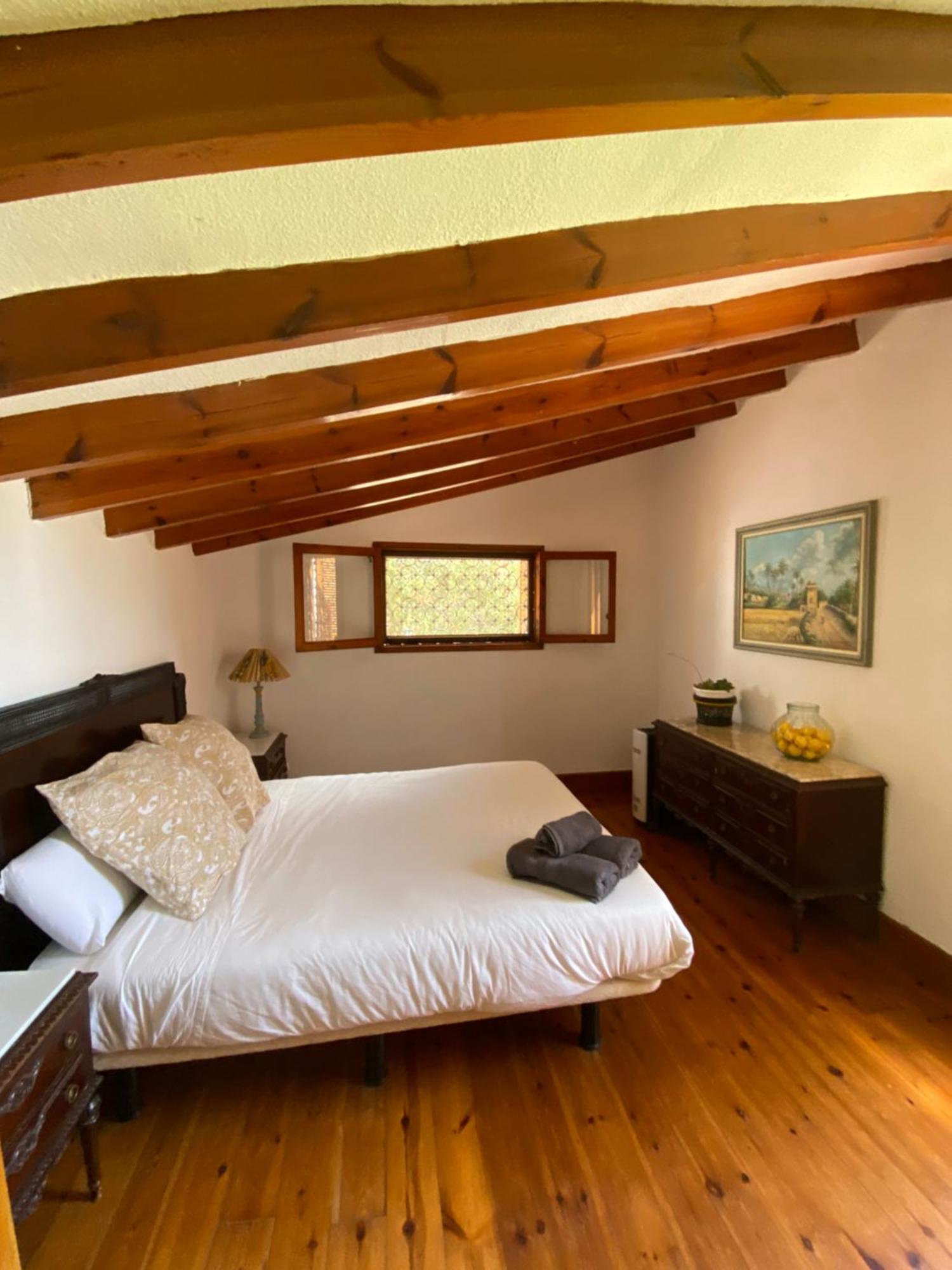 Bed & Breakfast Pink Lemon House Elche