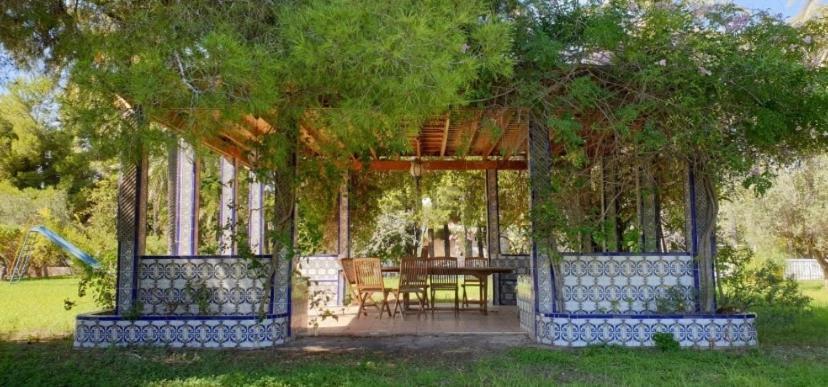 Bed & Breakfast Pink Lemon House *