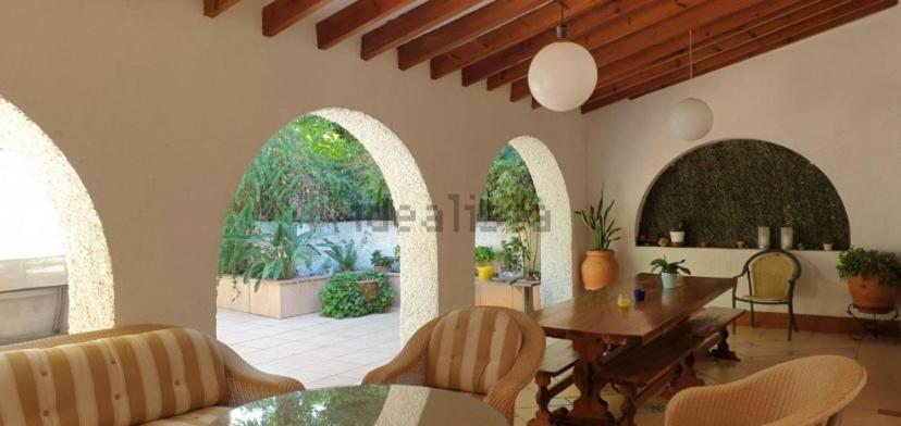 Pink Lemon House Bed & Breakfast